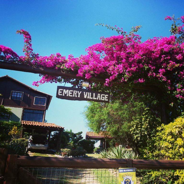 Residencial Emery Village กาโรปาบา ภายนอก รูปภาพ